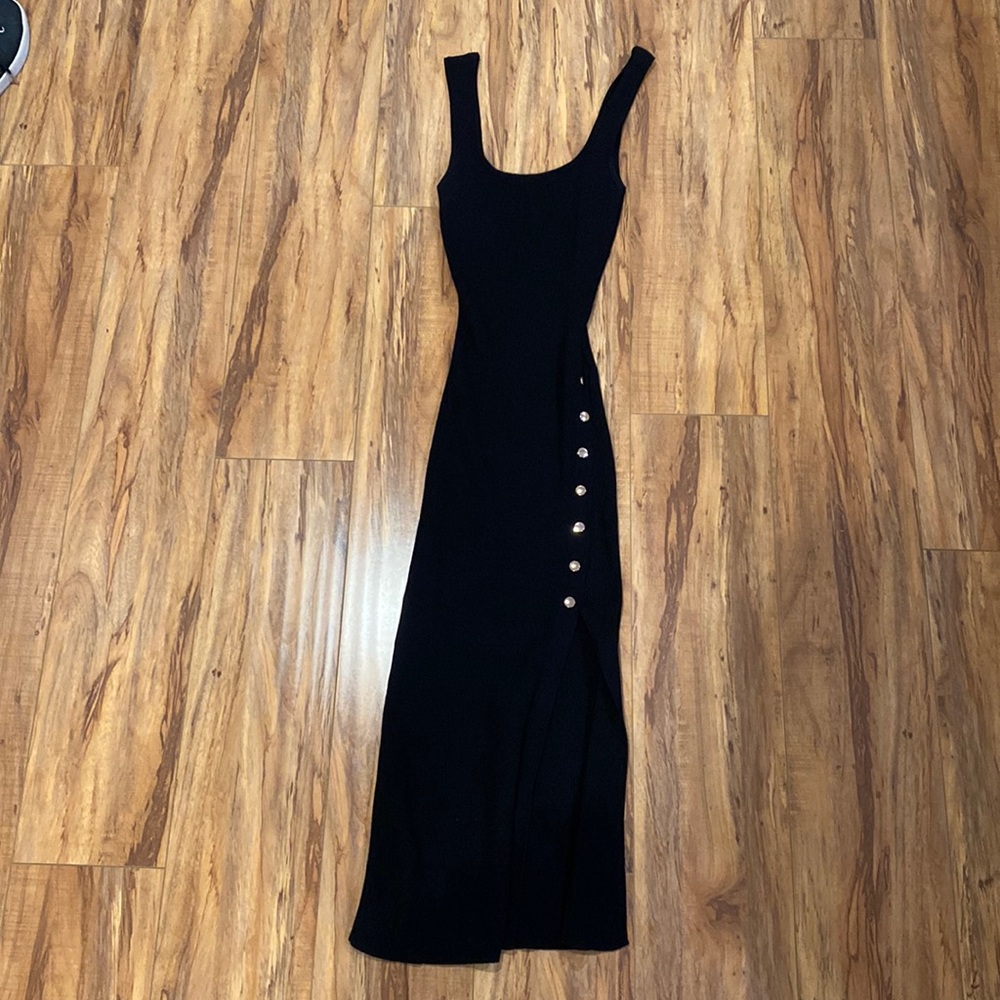 Black stretchy dress with slit